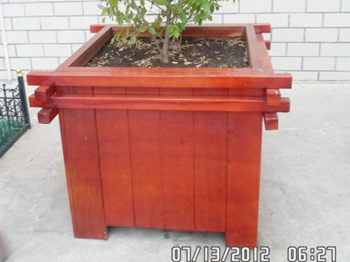 木制花箱